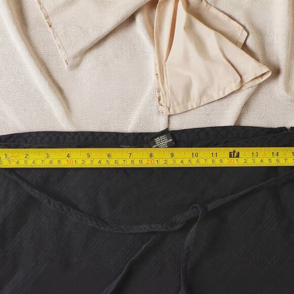 ROXY Black Mini Skirt Size 7 – Boho Beach Vibe | Soft Cotton Hip Tie Wrap Style - Picture 5 of 9